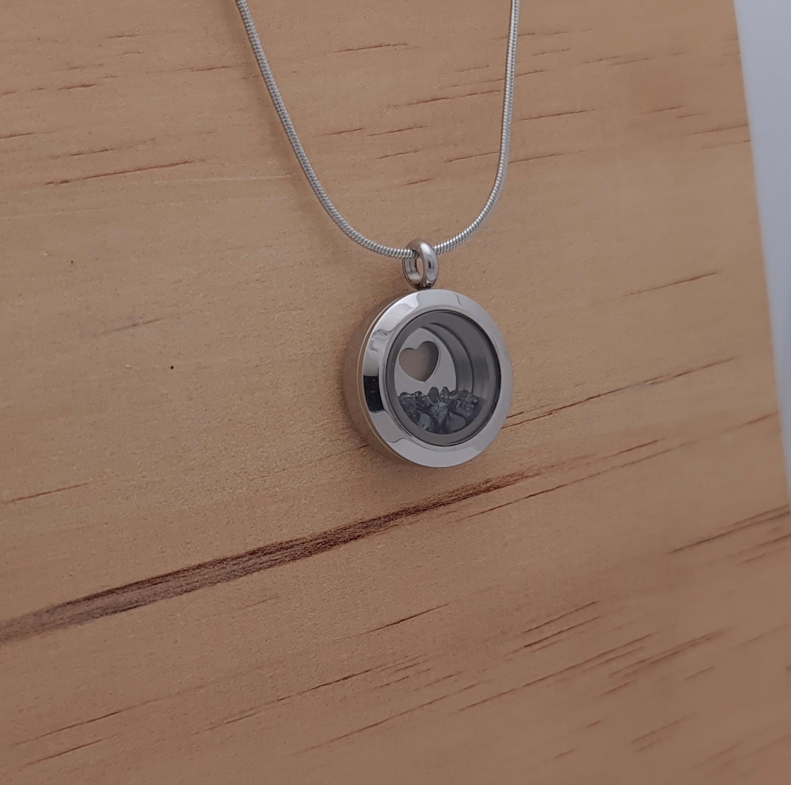 Black Diamond Heart Locket Pendant - 20mm Stainless Steel - Timeless Trinkets NZ