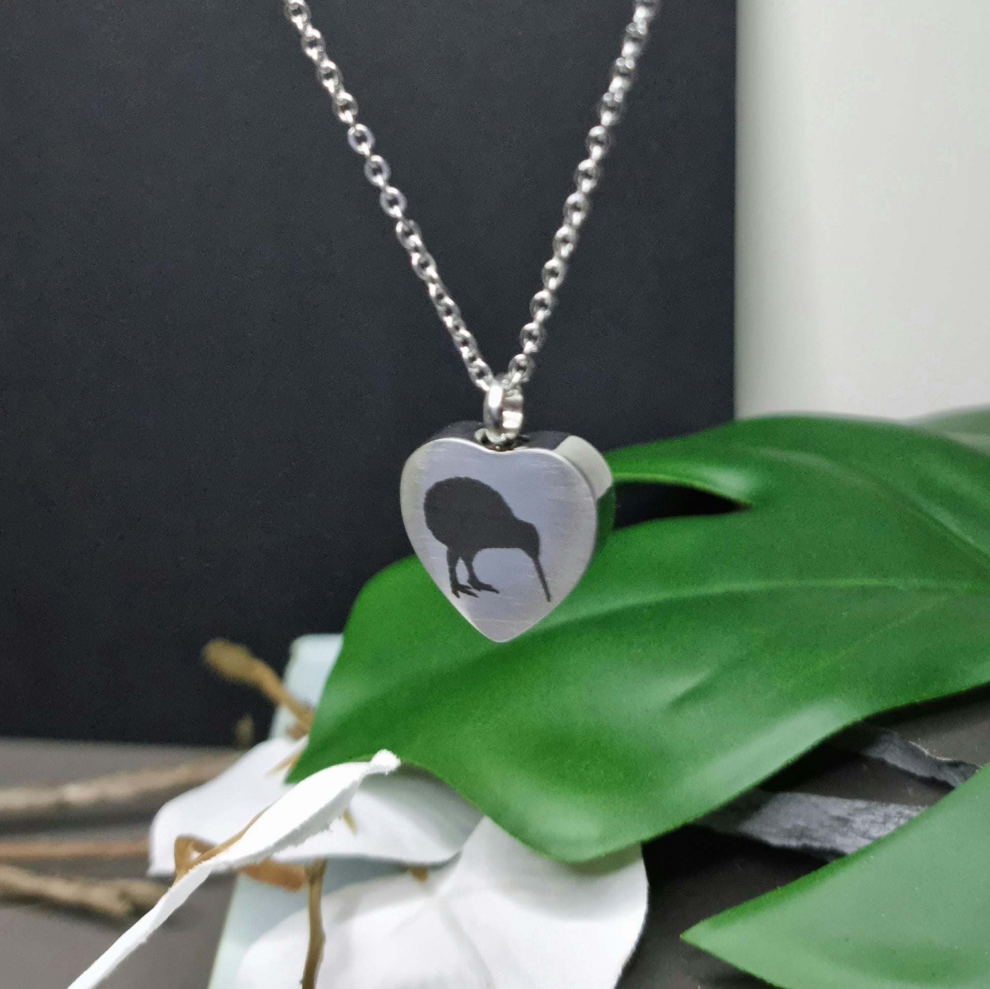 Kiwi Engraved Keepsake Memorial Necklace - Timeless Trinkets NZ