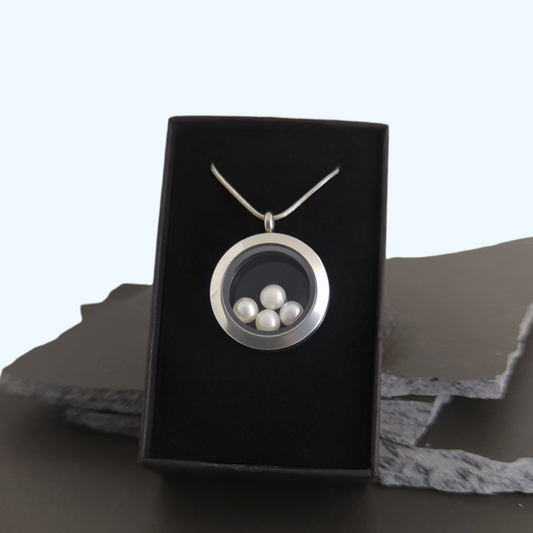 Freshwater Pearl Locket Pendant - 25mm Stainless Steel - Timeless Trinkets NZ