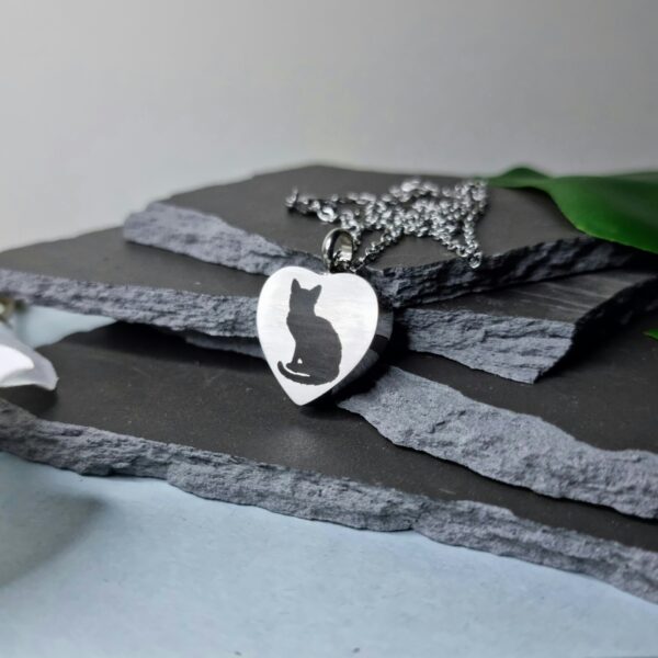 Cat Engraved Keepsake Memorial Pendant